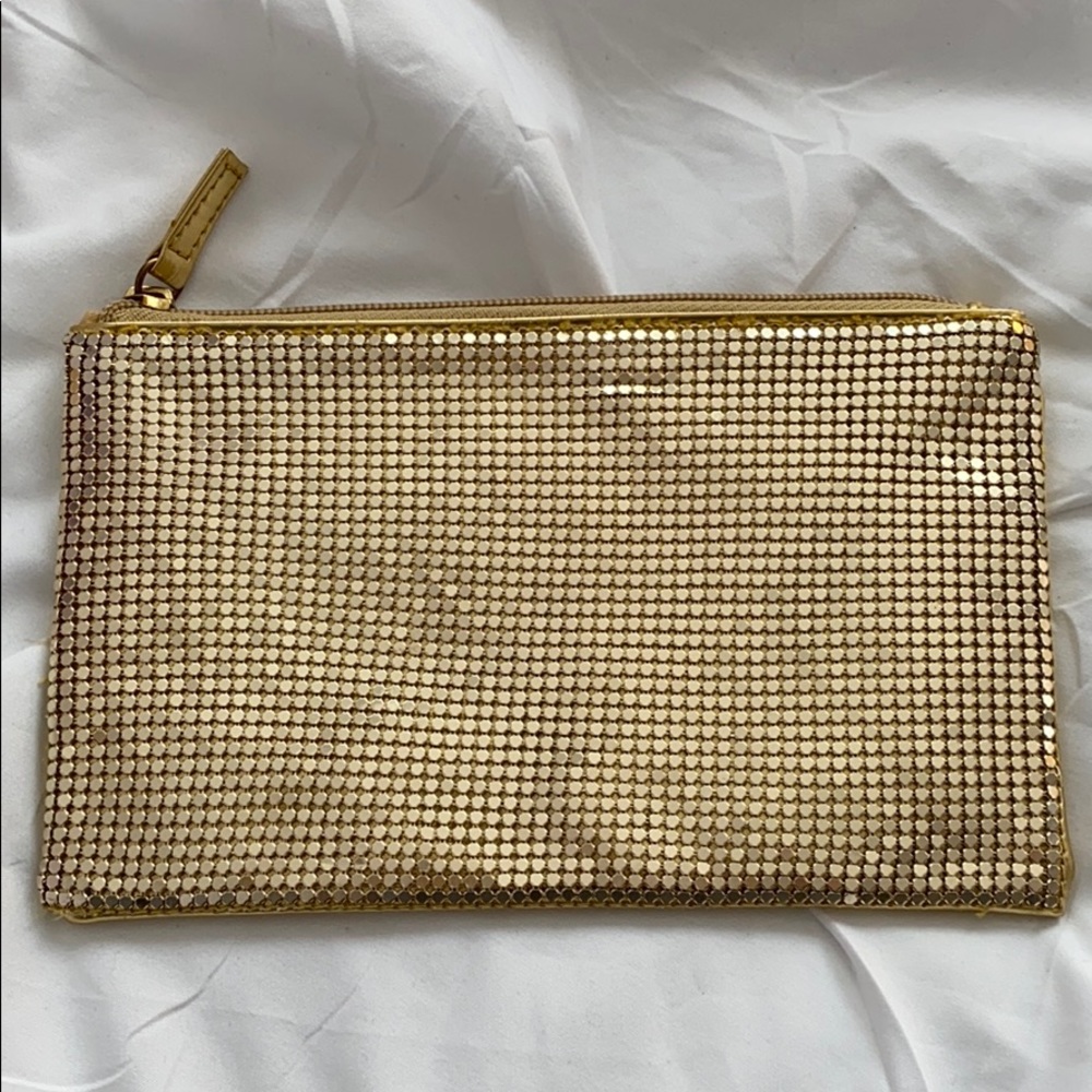 Gold clutch